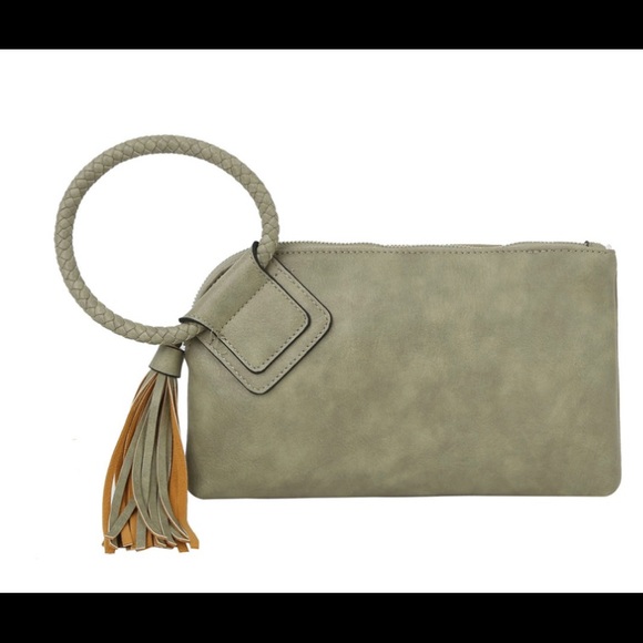 Designer Inspired Tassel Wristlet - New - Picture 6 of 12